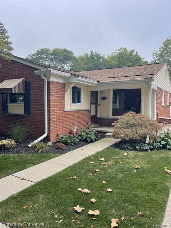 17133 Dolores Street