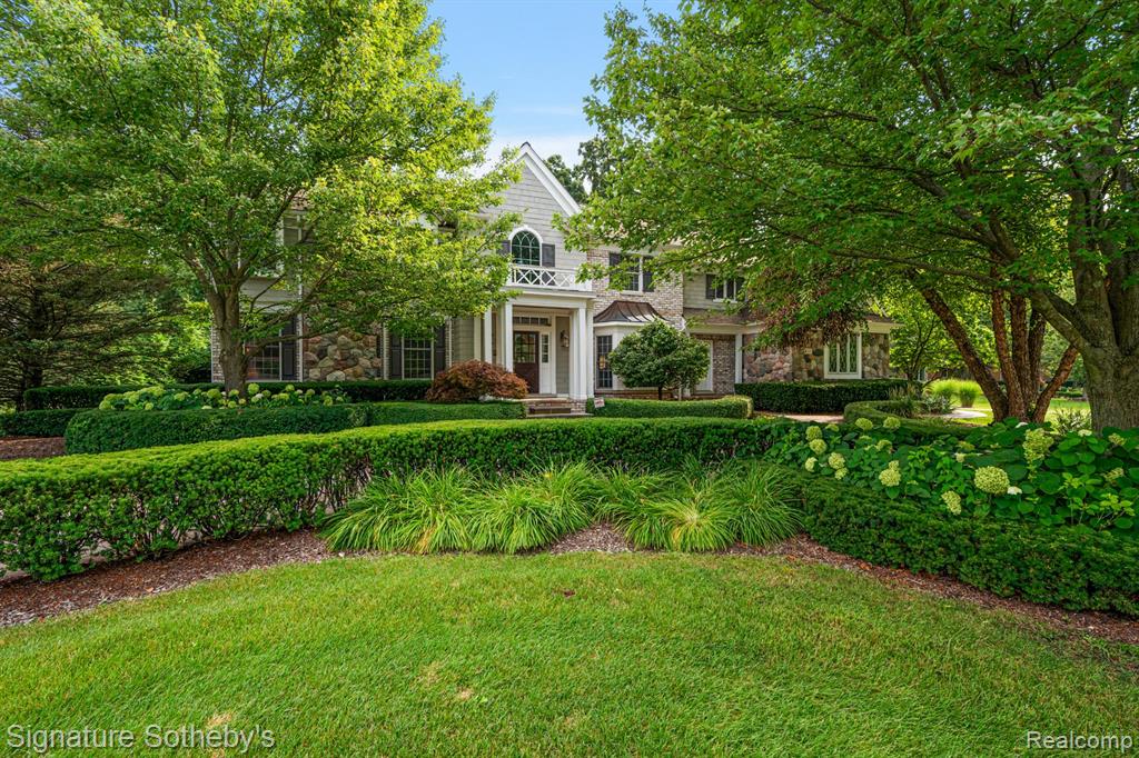 Click here to see property details