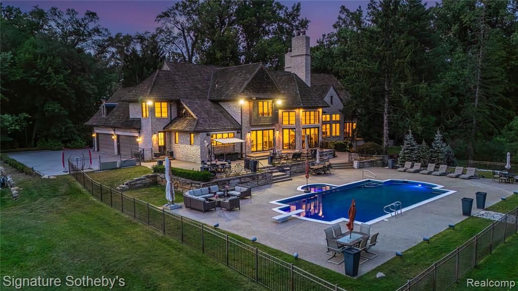 Click here to see property details