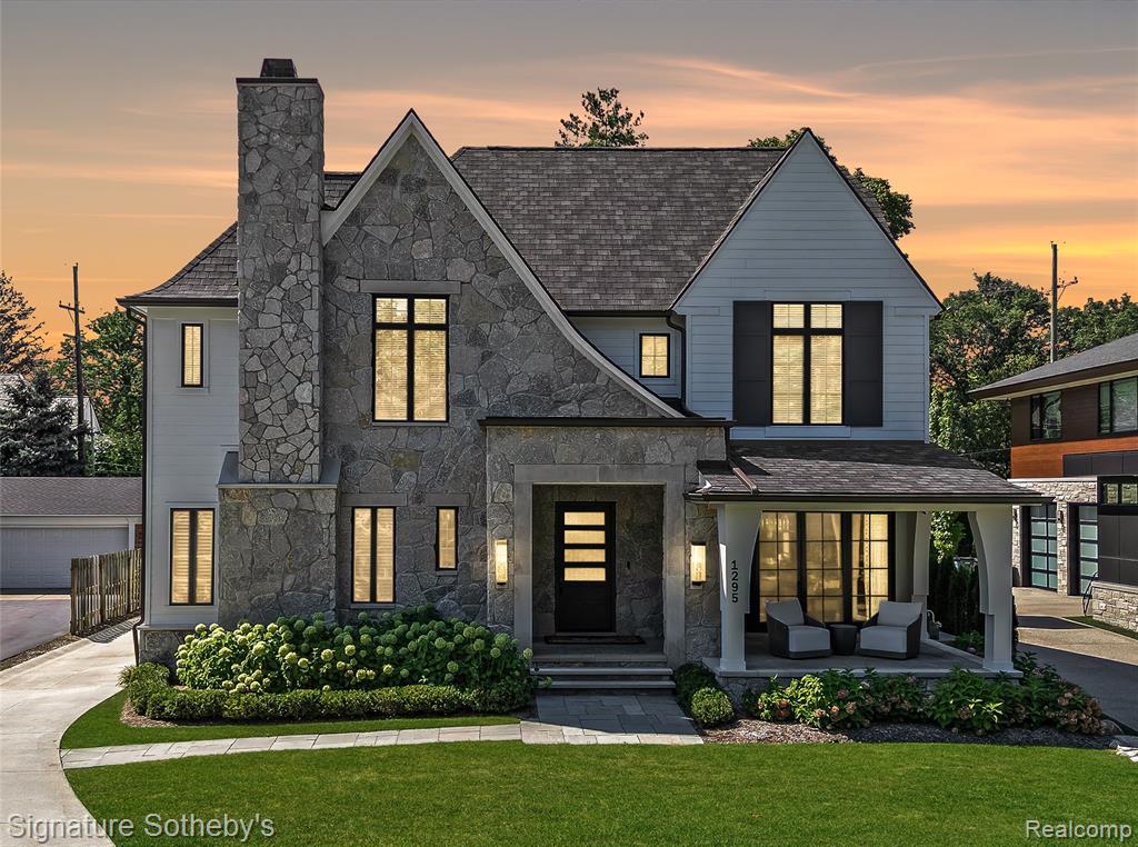 Click here to see property details
