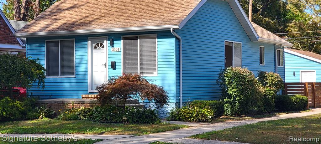 Click here to see property details