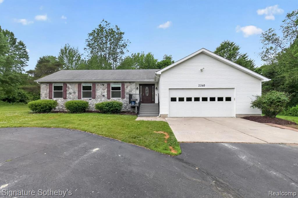 Click here to see property details
