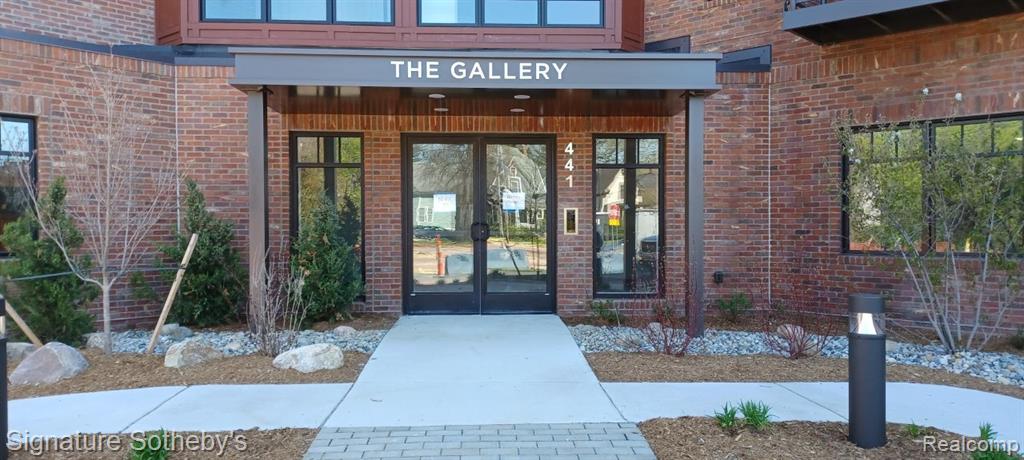 Click here to see property details
