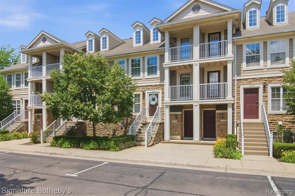 Click here to see property details