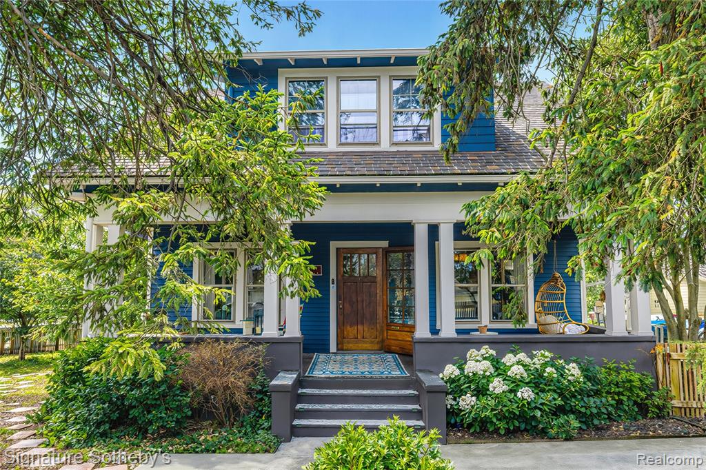Click here to see property details