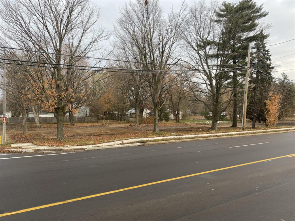 Click here to see property details